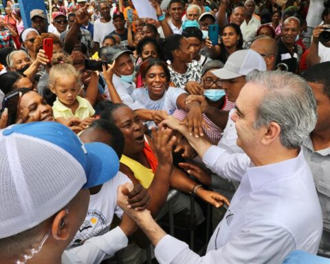 Abinader executes health works for some RD$218 million in San Cristóbal