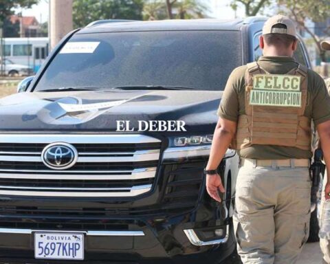 According to the Prosecutor's Office, Muñoz witnessed the delivery of weapons and vests from the Felcn to kill his comrades and hid the truth