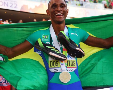 Alison is gold in Poland's Diamond League and remains undefeated this year