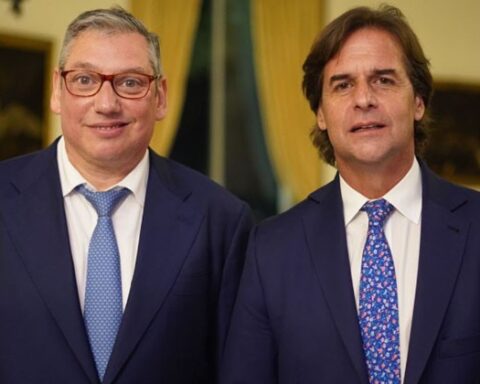 Ambassador Enciso: Expenses for celebrations at the embassy in Buenos Aires were US$ 8,795