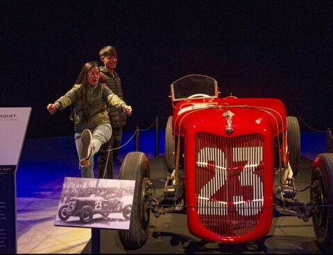 An exhibition with Fangio cars was inaugurated in Tecnópolis
