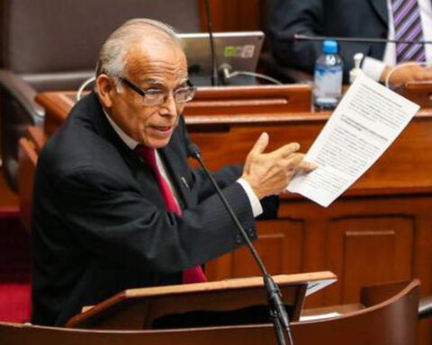 Aníbal Torres LIVE responds to Congress for inciting leaders