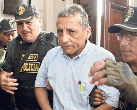 Antauro Humala obtains his freedom with the benefit of redemption of sentence