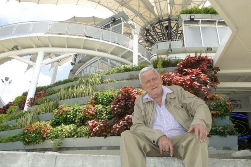 Architect Fruto Vivas, creator of The Flower of the Four Elements for Chávez, passed away