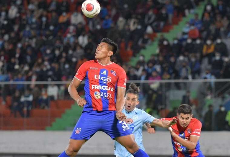 Aurora and the 'U' of Sucre tied (1-1) in Cochabamba