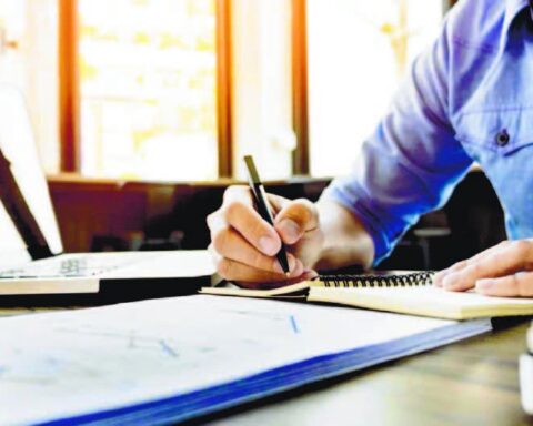 Banca supera los 2.5 billones en activos