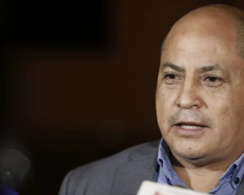 Beder Camacho says that "he has not had a great relationship" with Bruno Pacheco and affirms that he will not flee the country