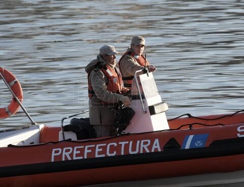 Boat crash in the Paraná: looking for a crew member