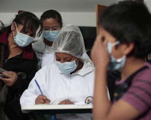 Bolivia reports 3,072 new infections and three deaths from covid-19 this Wednesday