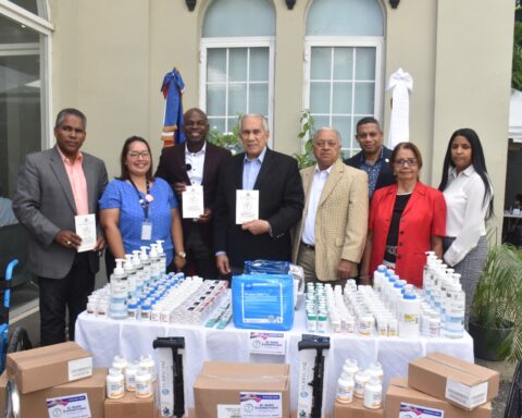 CONAPE receives 1.5 million pesos in medicines