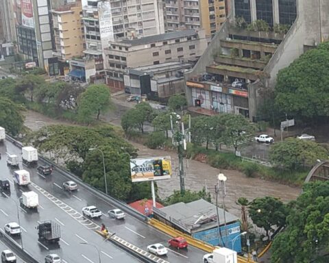 Caracas and Barinas affected by rains and overflow of the Guaire and Socopó rivers on #10Ago