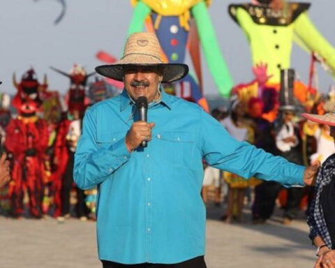 Maduro, Cubanos, Turismo cubano, Venezuela