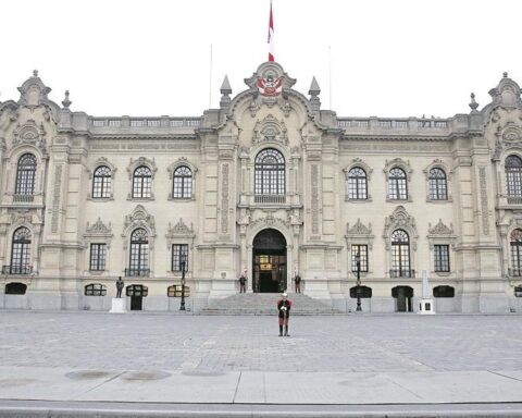 Commander who reported loss of videos from the Government Palace is part of Pedro Castillo's security personnel