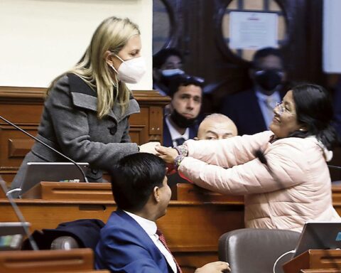 Congress: exchange of impunity for support in voting on the bill