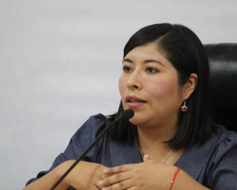 Congressmen of the ruling party criticize appointment of Betssy Chávez