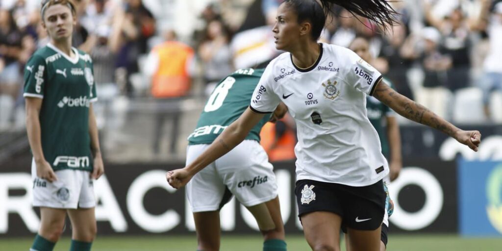 Corinthians beats Palmeiras in the 1st game of the Women's Brasileirão