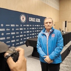Cruz Azul of Mexico fires Diego Aguirre after historic win