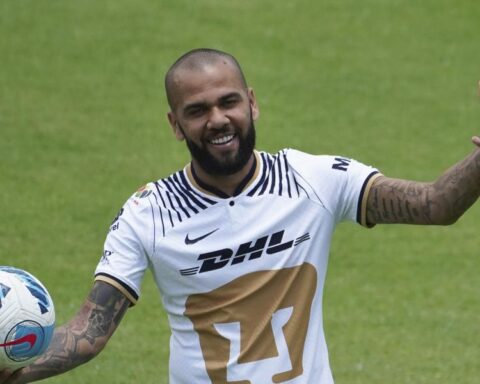 Dani Alves, ready to debut on Wednesday with the Pumas