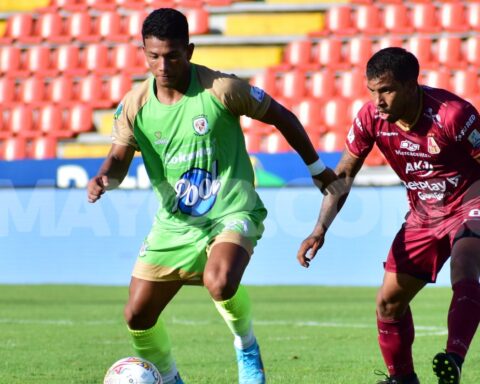 Deportes Tolima saved a draw against Jaguares with a goal at minute 95