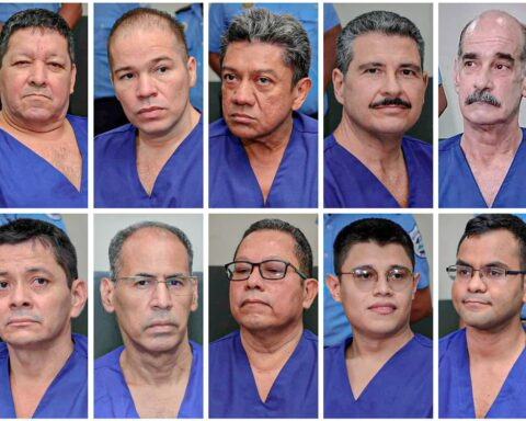 Dictatorship exhibits political prisoners after family complaints of malnutrition and mistreatment