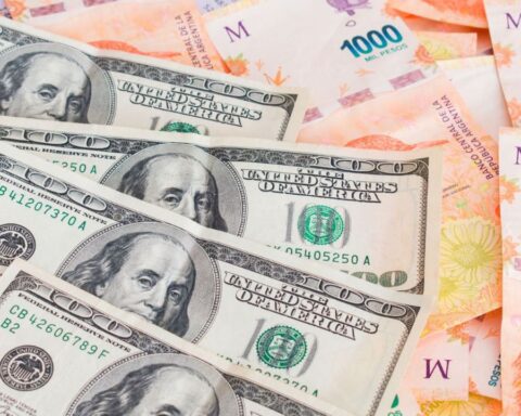 Dollar today: how much foreign currencies are trading this Saturday, August 27