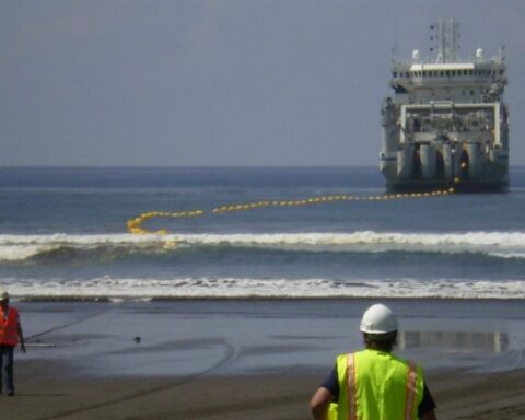 Enacom authorized the Argentine layout of the longest fiber optic system in the world