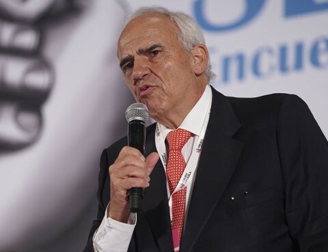 Ernesto Samper asked that UNASUR be reintegrated