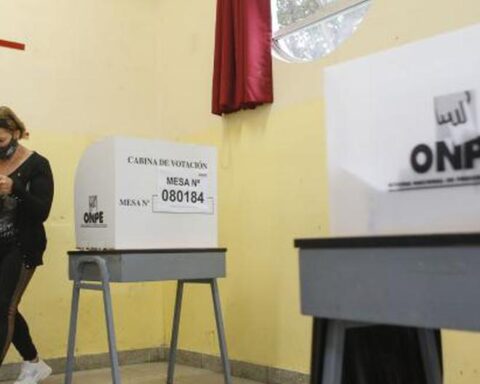 Find out what time you have to vote in the 2022 Elections on Sunday, October 2 |  PODCAST