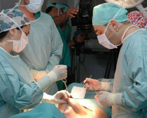 Find out which clinics are authorized to perform cosmetic surgeries by Susalud