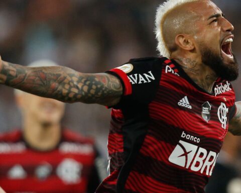 Flamengo beats Botafogo and returns to the second place in the Brasileirão