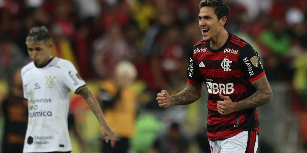 Flamengo defeats Corinthians again and advances in Libertadores