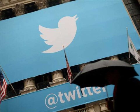 Former Twitter employee denounces platform security flaws