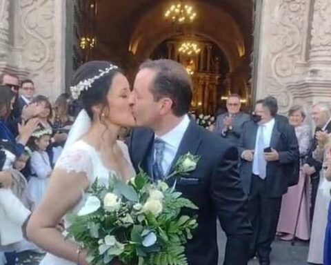 Former governor of Arequipa, Yamila Osorio marries