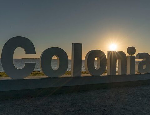 Desde setiembre regirá el IVA cero para turistas extranjeros