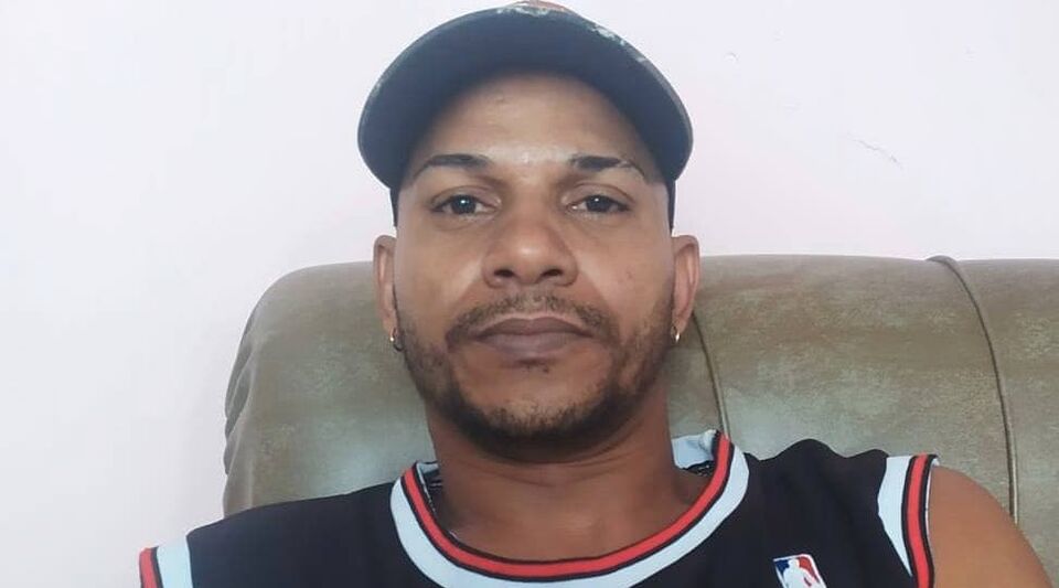 From prison, rapper Maykel 'Osorbo' suggests that he is willing to leave Cuba