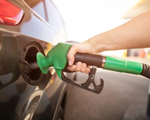 Combustibles: otro subsidio de RD$300 millones mantiene precios