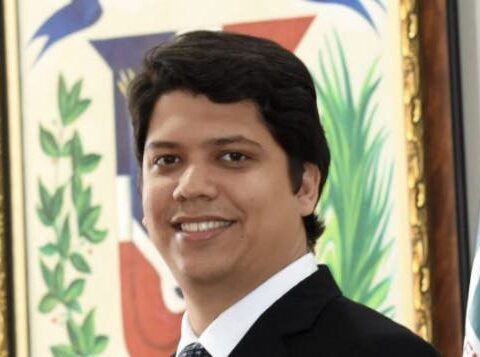 Fondos en las AFP rinden 5 veces más que fuera de ellas