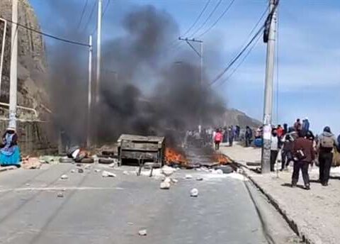 Gasification begins for coca growers in the middle of houses on Periférico Avenue