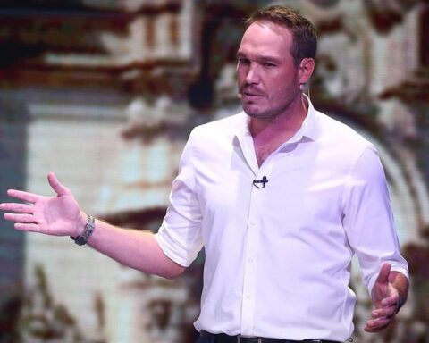 George Forsyth proposes centralizing smart traffic lights to improve traffic