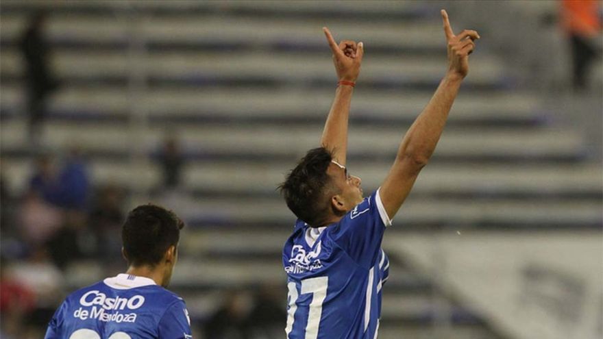 Godoy Cruz and Huracán approach the leader Atlético Tucumán