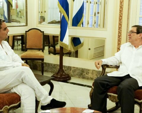 Gobierno de España ratifica diálogo político y vínculo comercial con el régimen cubano