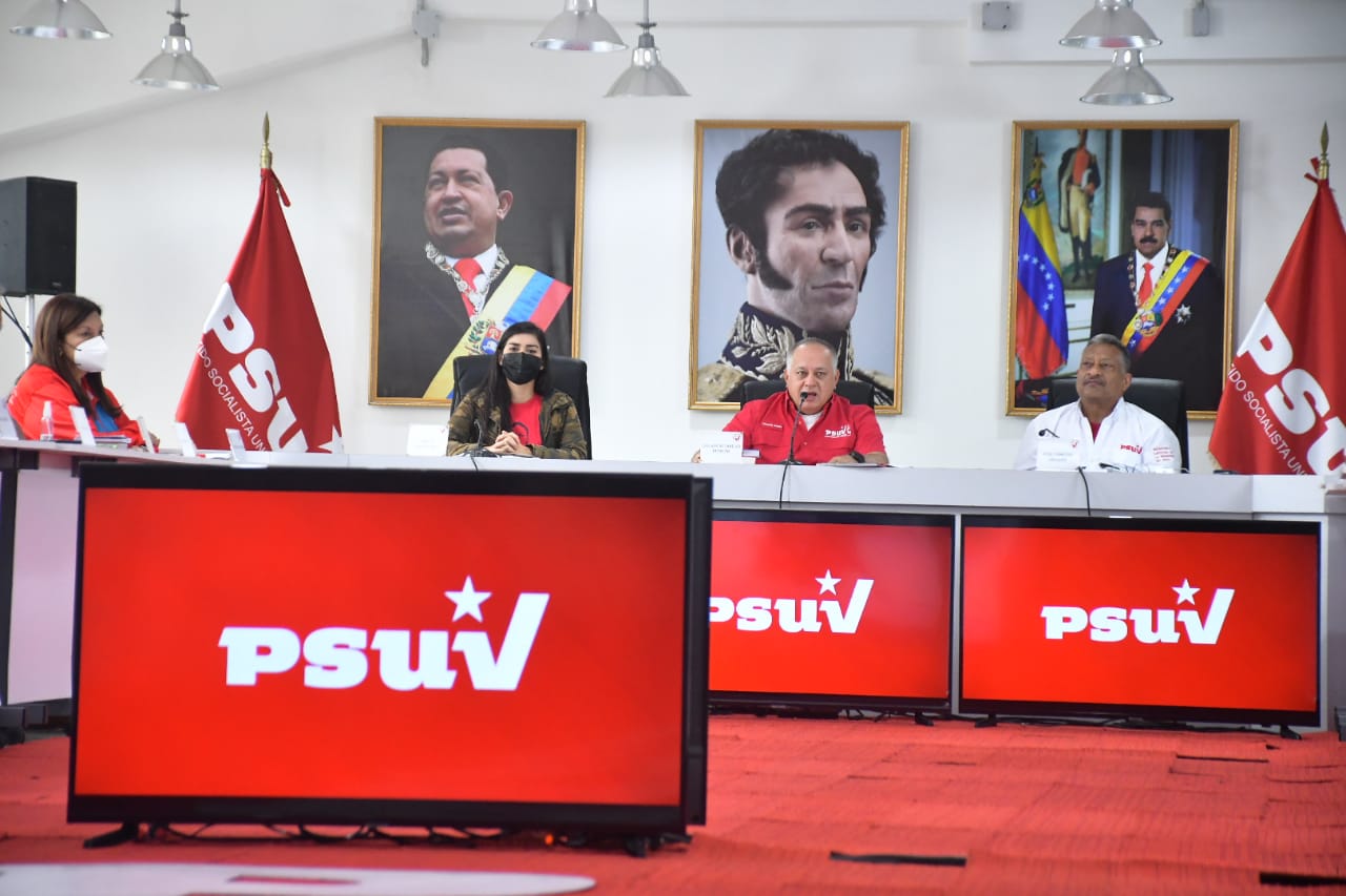 Hair on election of the PSUV: that the bases be expressed, there are no lines