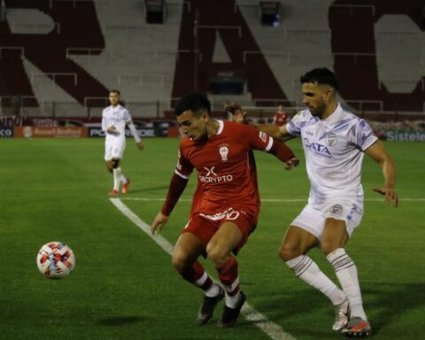 Hurricane and Godoy Cruz hurt each other with a tie that prevents them from reaching the top