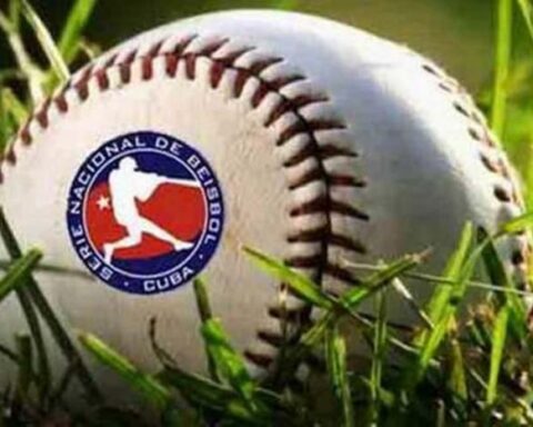 Eliut Torres, béisbol, Estados Unidos