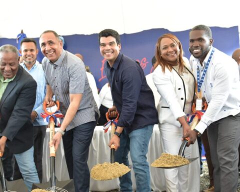 Inapa inicia ampliación redes del acueducto de Consuelo