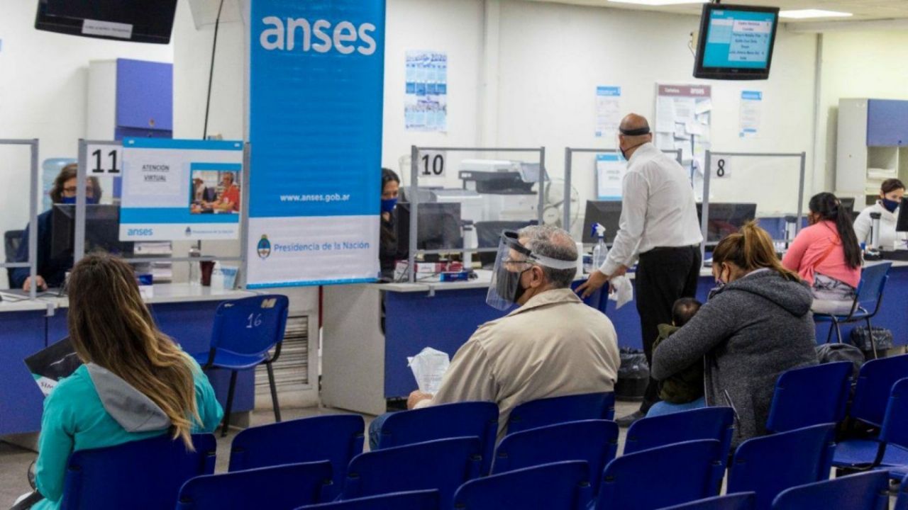 Increase for retirees and pensioners of the ANSES: how much will they charge in the month of September