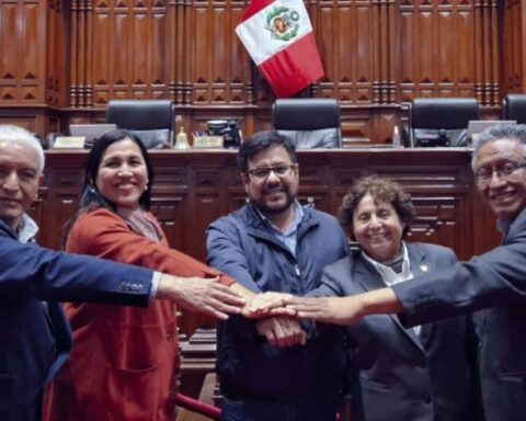 Integrity and Development: Susel Paredes, Héctor Acuña and 3 other congressmen form a new caucus