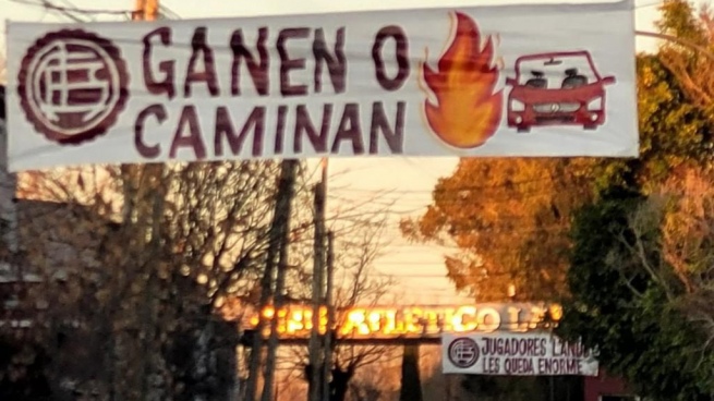 Intimidating messages in Lanús and Independiente due to bad campaigns
