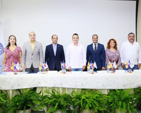 JCE: desempeño partidos políticos es imprescindible para democracia