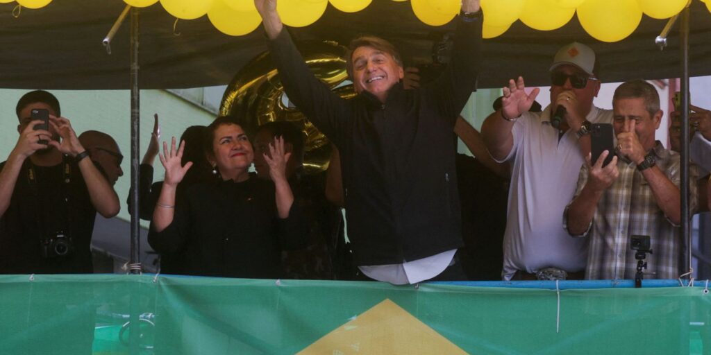 Jair Bolsonaro begins electoral campaign in Juiz de Fora, Minas Gerais